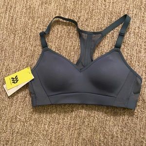Women’s sports bra
